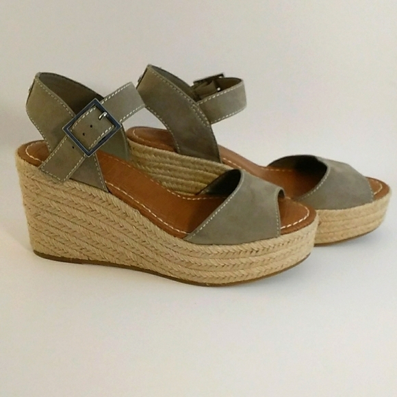 Sam Edelman Circus Gray Suede Delalah Epadrille Wedges Ankle Strap Sandals Sz 8 - Picture 2 of 12